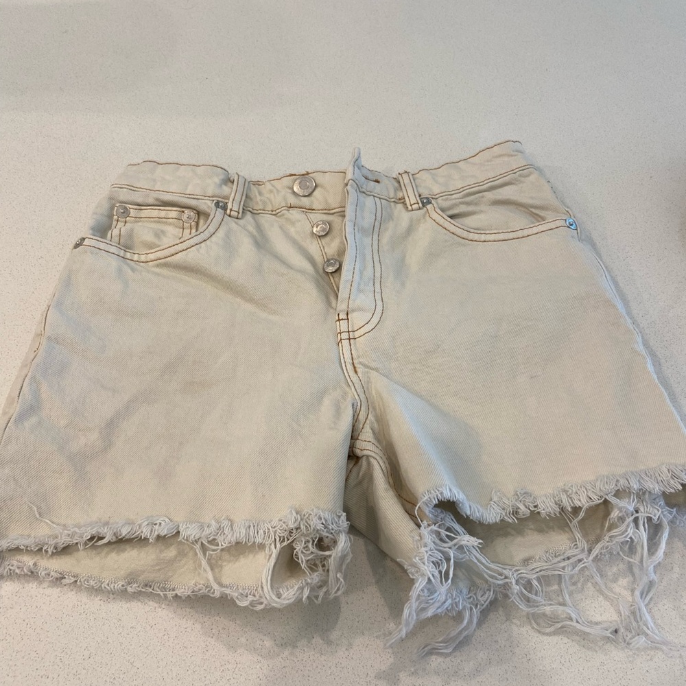 Zara cream shorts
